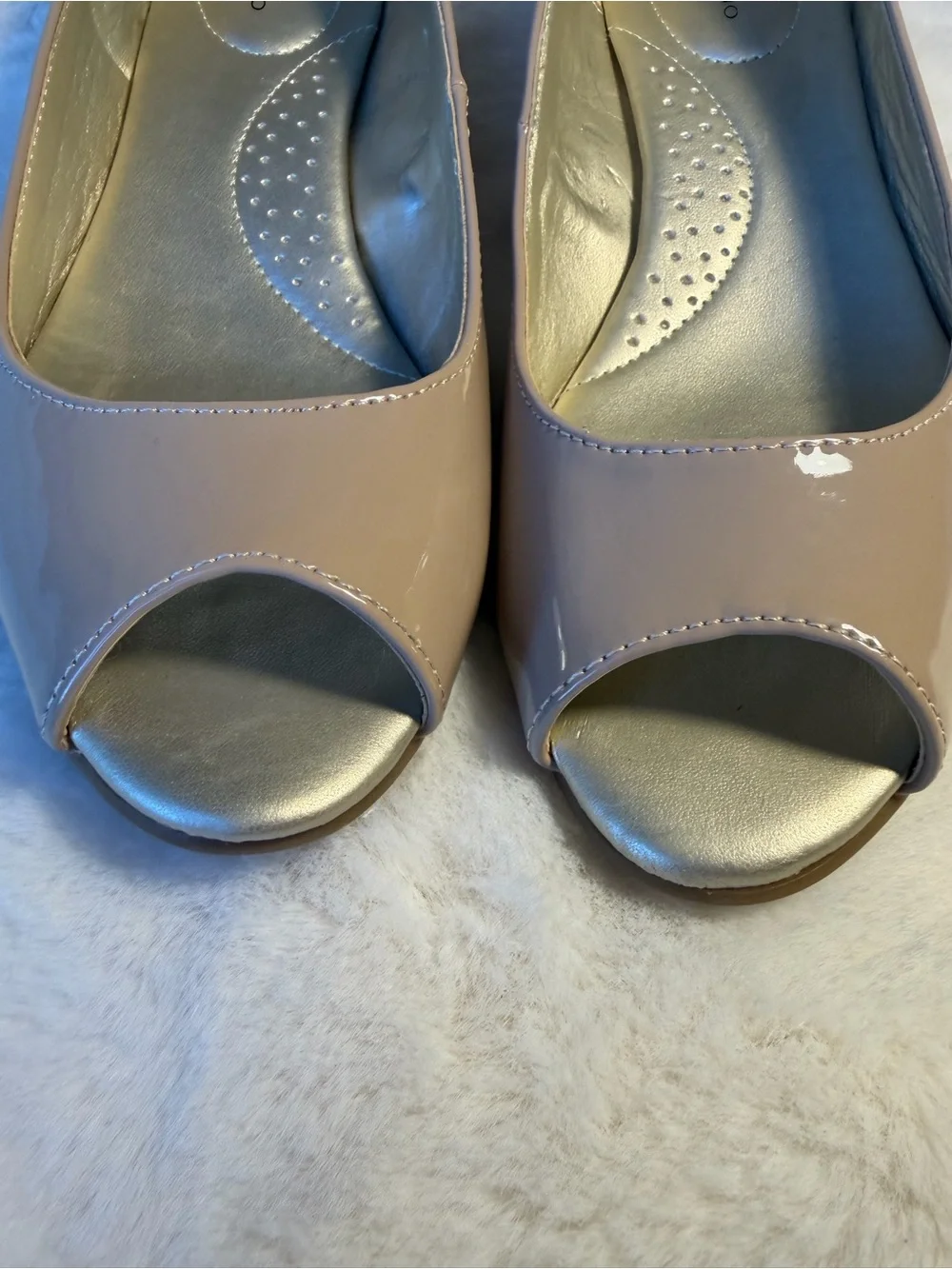 Bandolino Taupe Patent Peep-Toe Wedge Pumps - Size 7.5